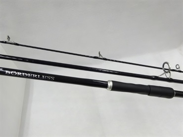 １８ボーダレス　３０５Ｈ４